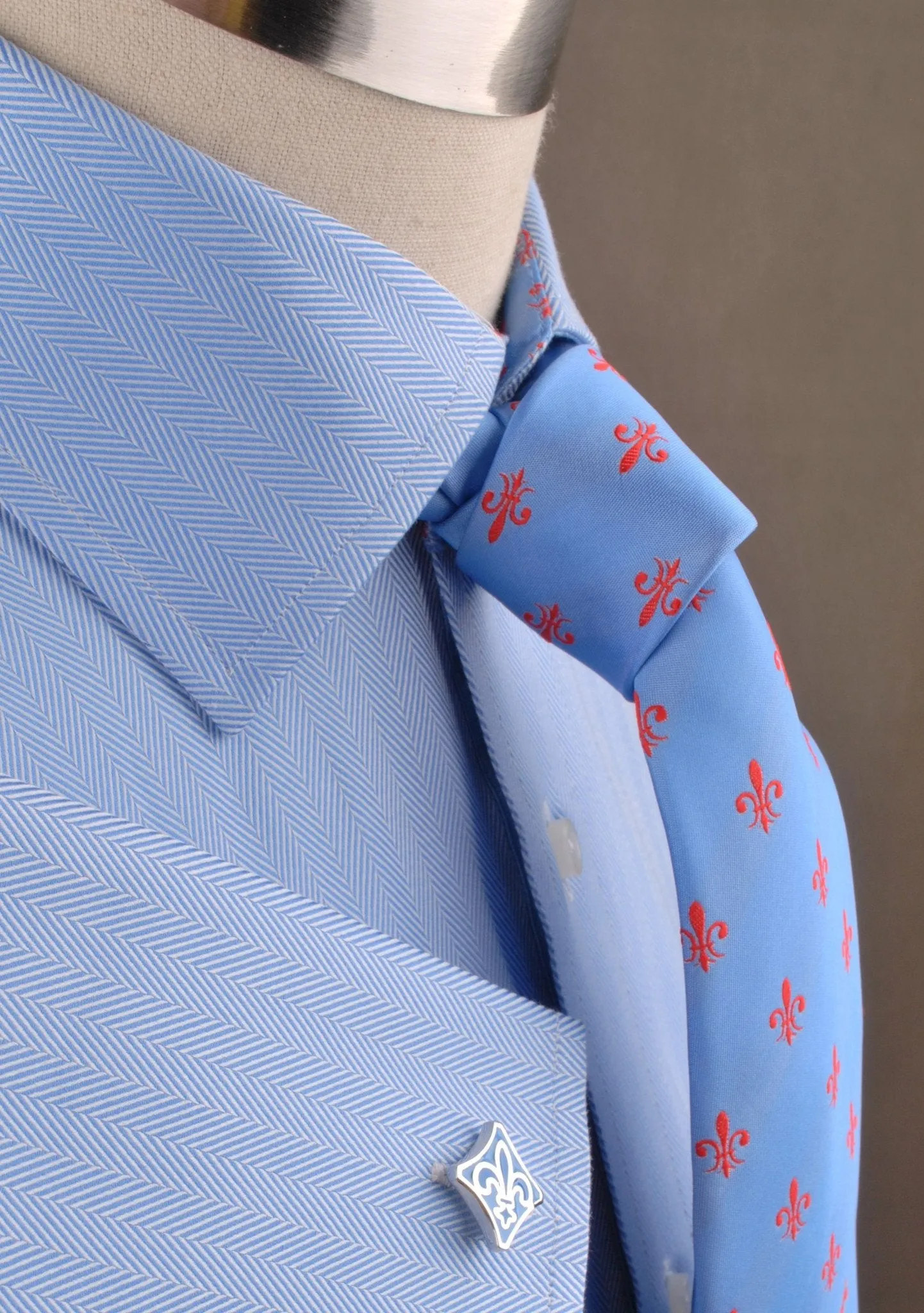 Blue Herringbone Formal Business Dress Shirt with Red Fleur-De-Lis