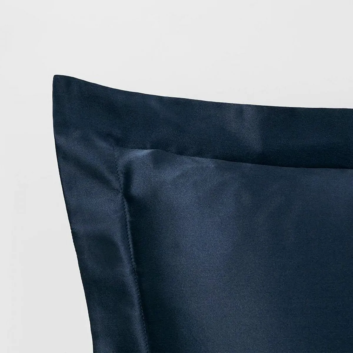 Lanham MIDNIGHT TAILORED Silk Pillowcase by Sheridan