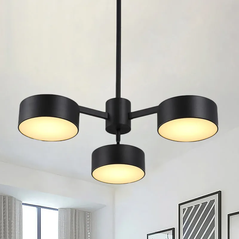 Modern 3-Bulb Pendant Light: Stylish Iron Shade Chandelier in Black Drum Design