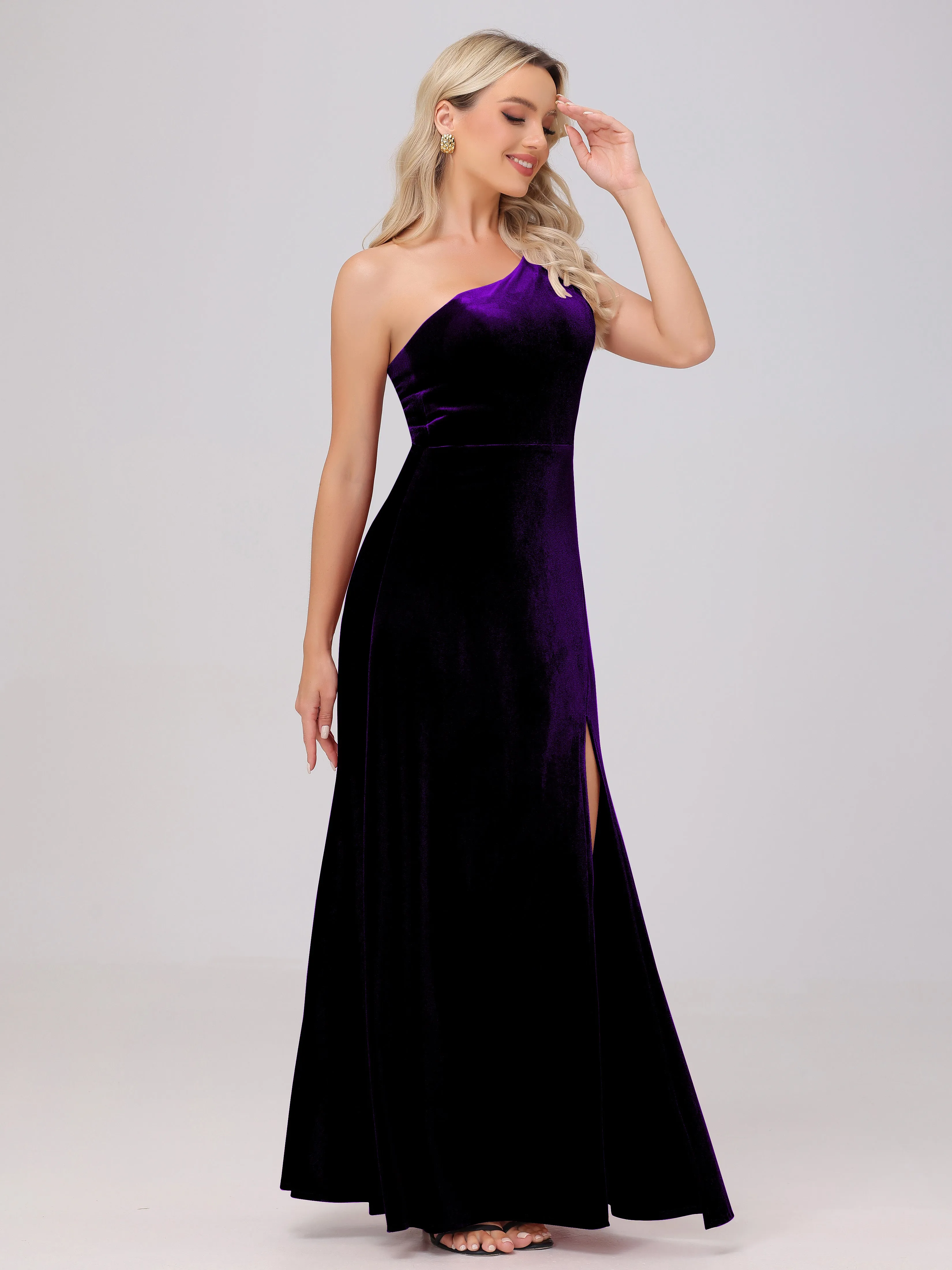 One Shoulder Sleeveless Long Velvet Bridesmaid Dresses With Split