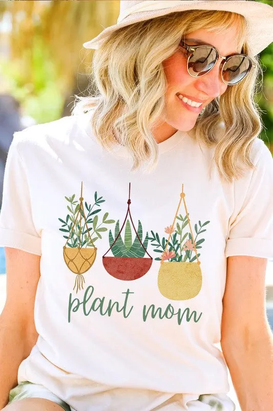 Plant Mom Graphic T Shirt