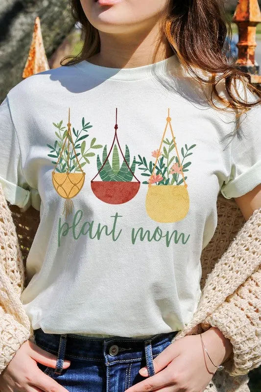 Plant Mom Graphic T Shirt