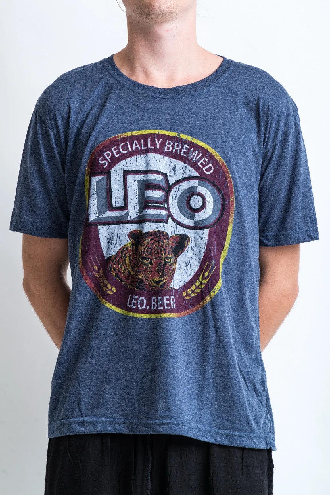 Vintage Style Leo Beer T-Shirt in Denim Blue